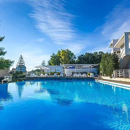 Holiday home Awesome In